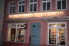 Lichtwerbung 05